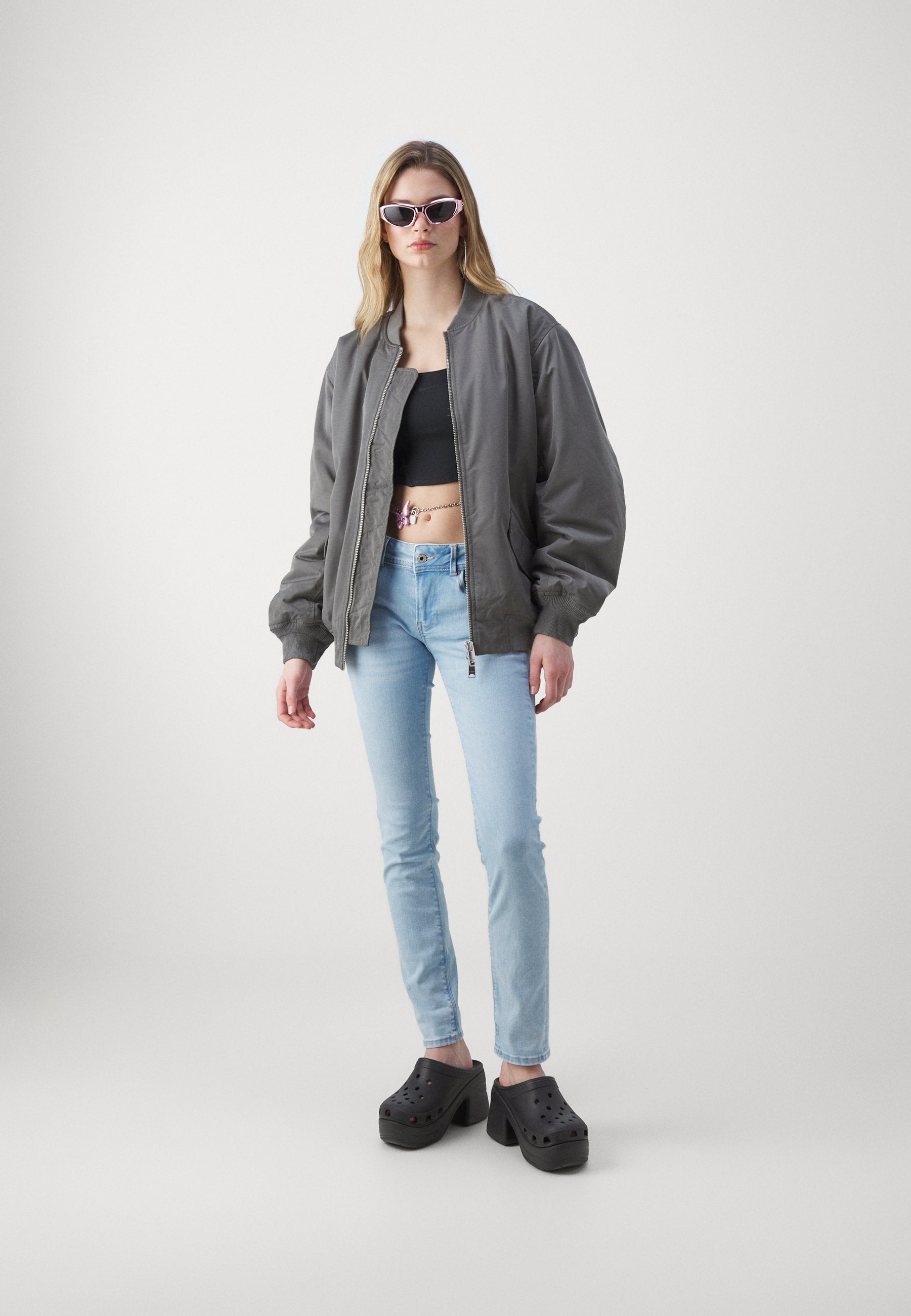 Pepe Jeans SLIM JEANS LW