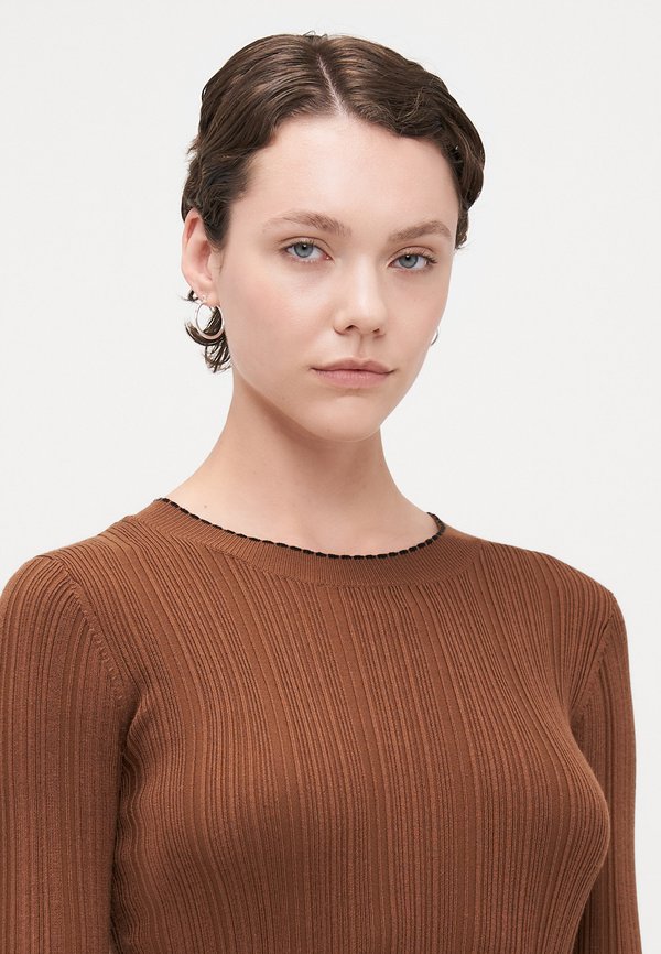 Vero Moda Tall VMNINA O NECK CALF