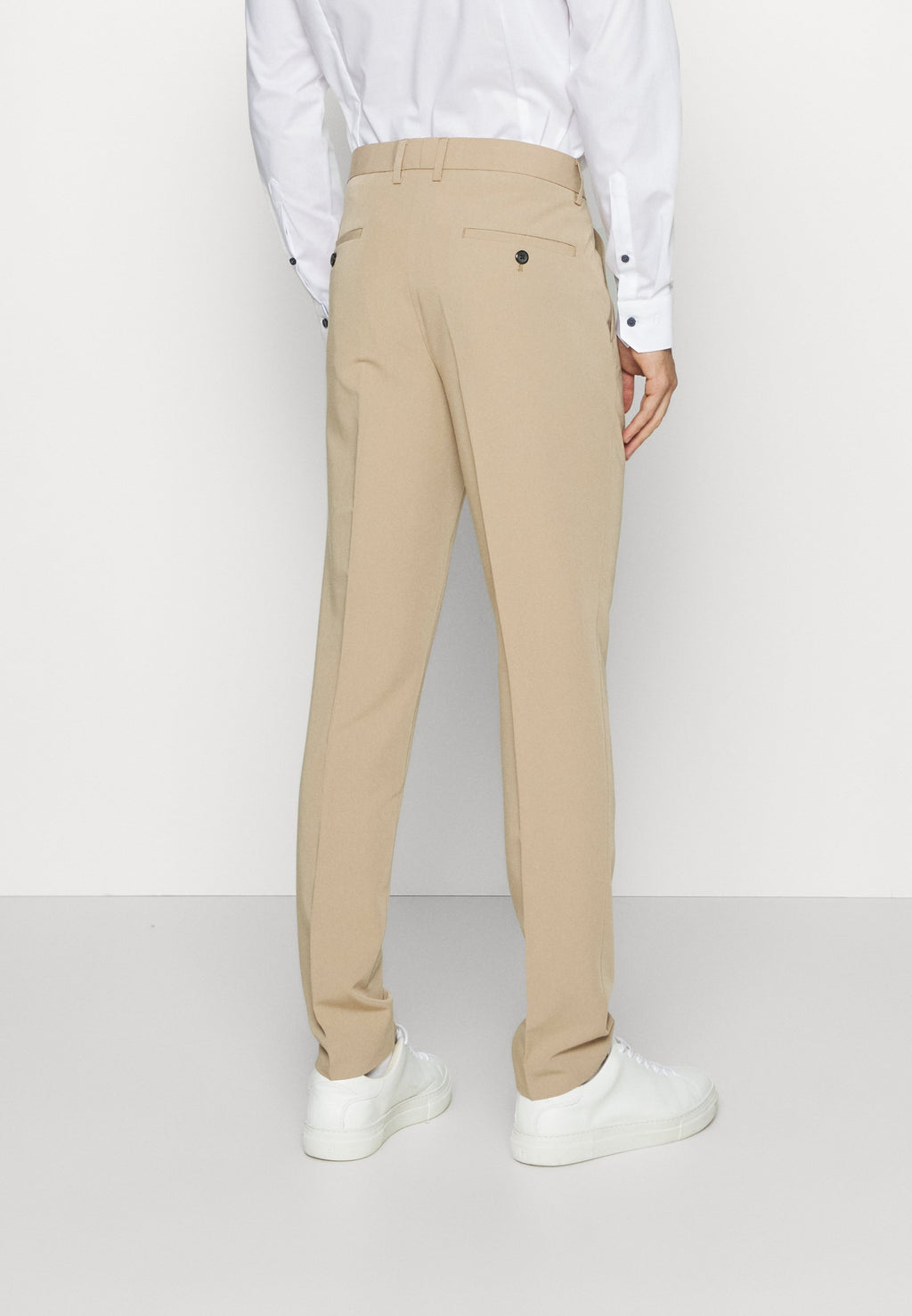 FINE TWILL STRETCH SUIT Media 8