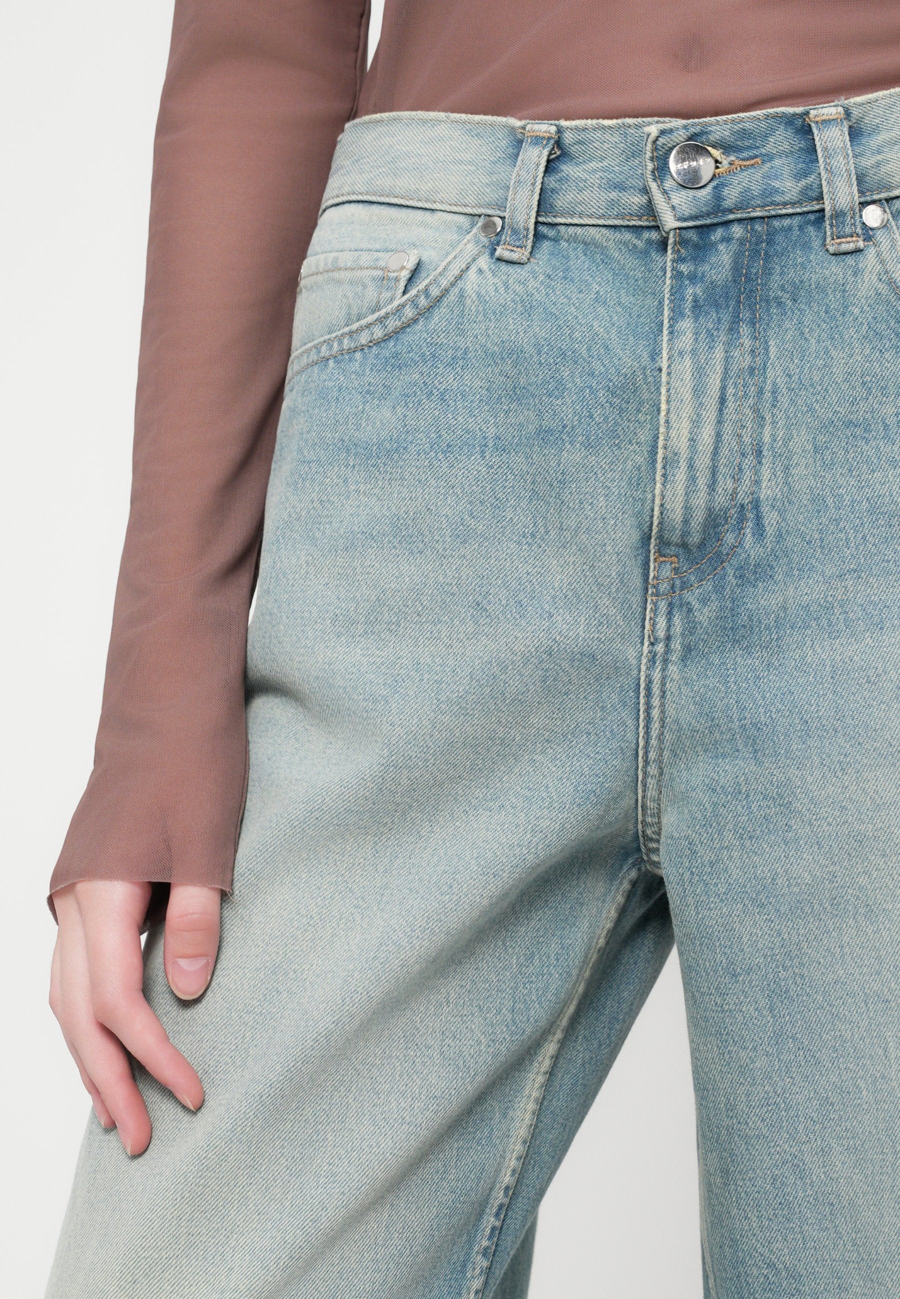 Edwin OLIVIA PANT
