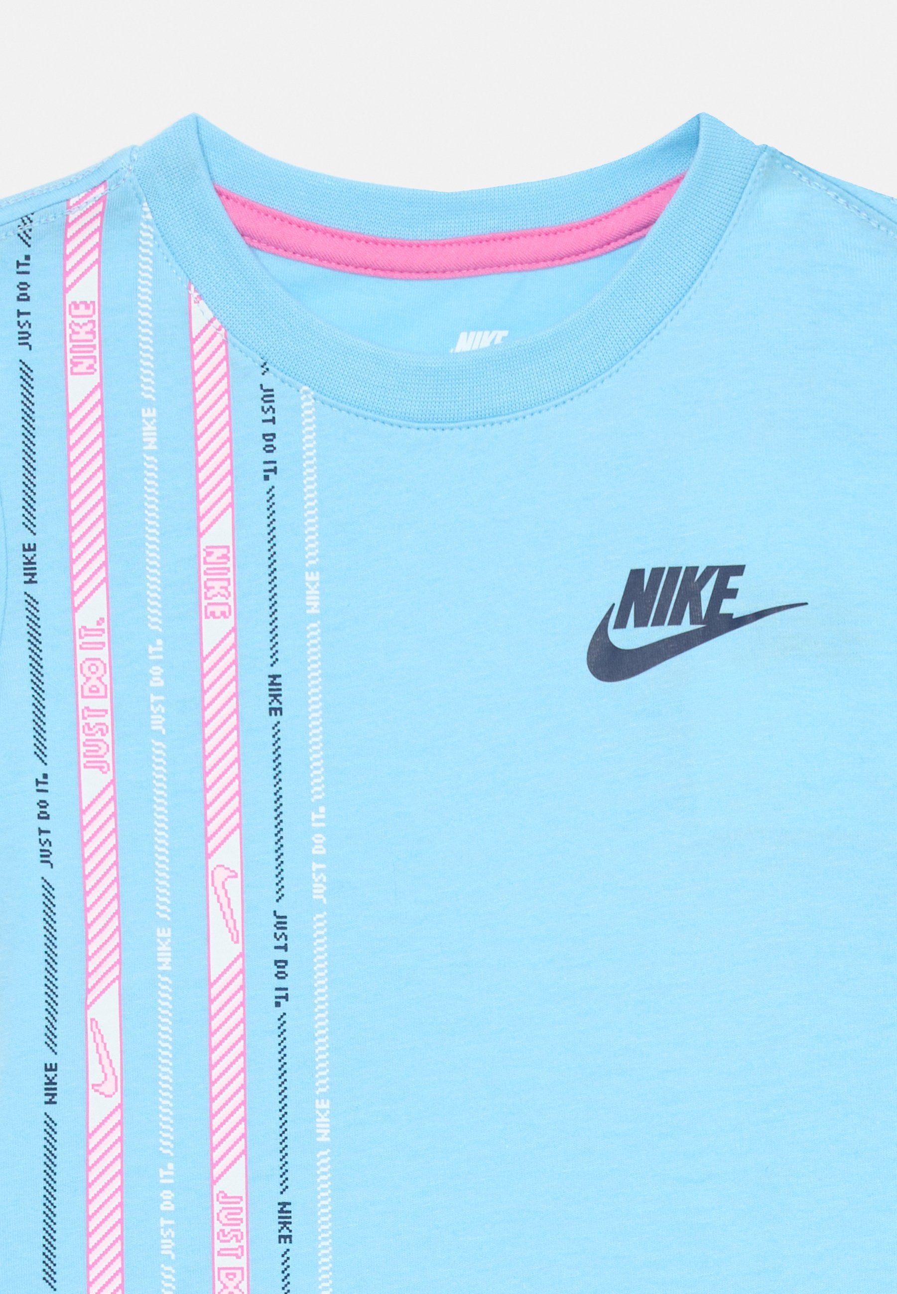 Nike Sportswear