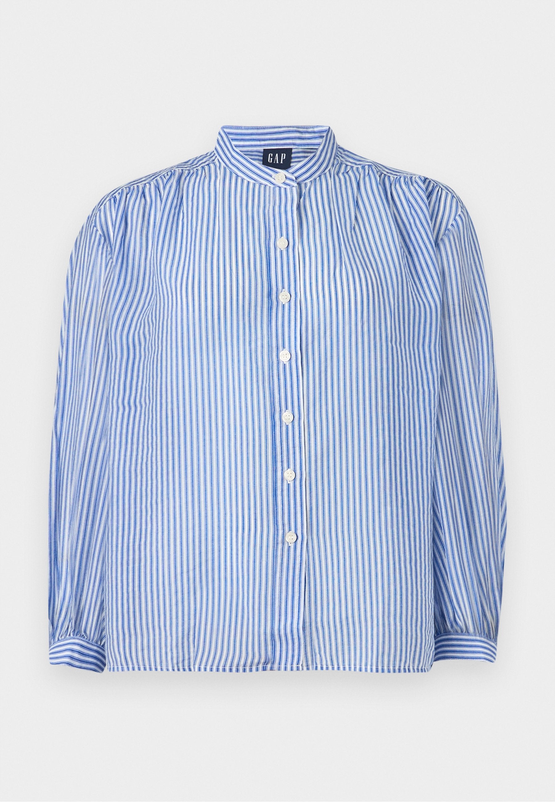 Gestreifte Button-up-Bluse mit blauen und weißen vertikalen Streifen, Stehkragen, voluminösen langen Ärmeln und fünf vorderen Knöpfen. Strukturiert Stoff.