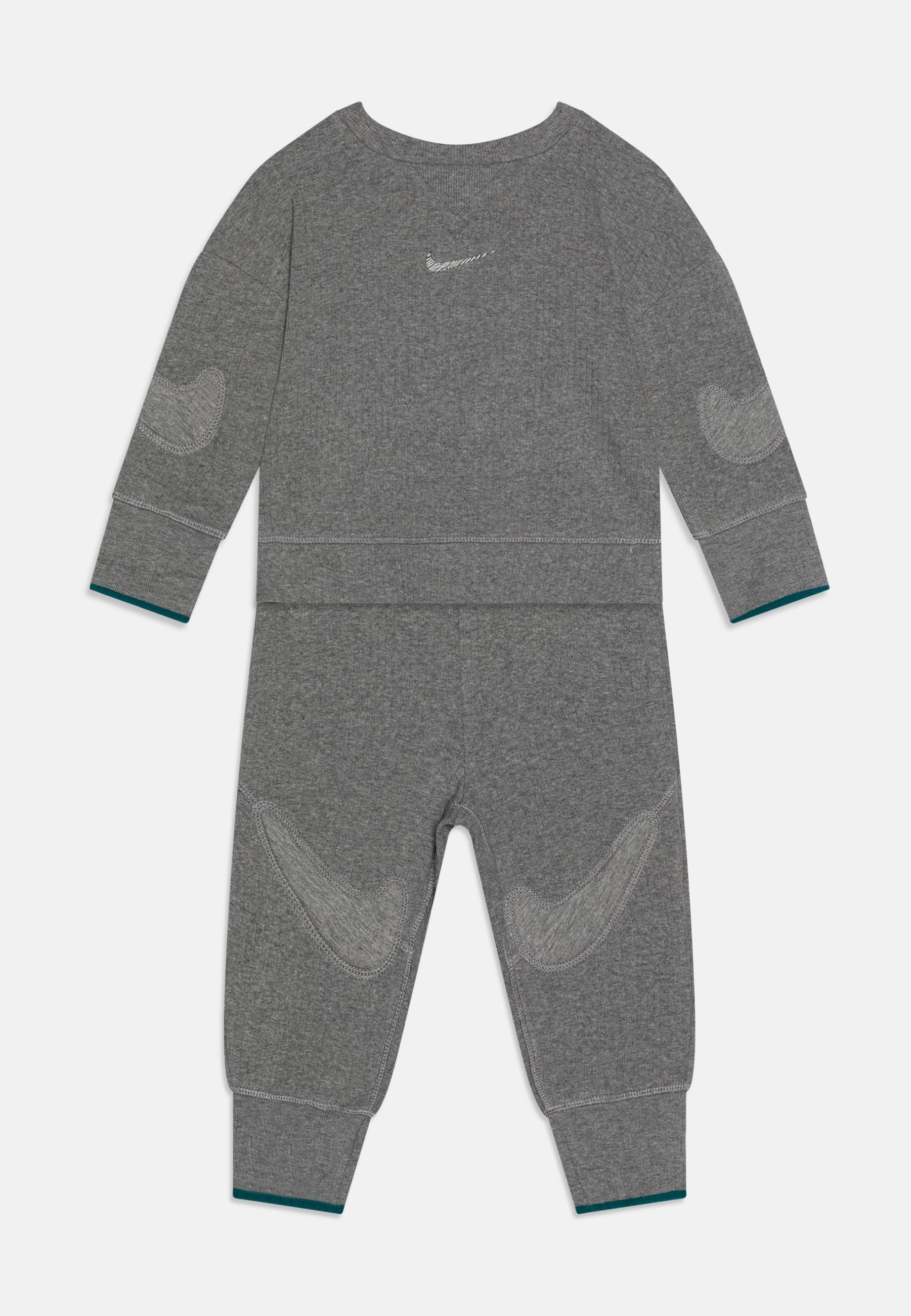 Nike Sportswear READYSET UNISEX SET