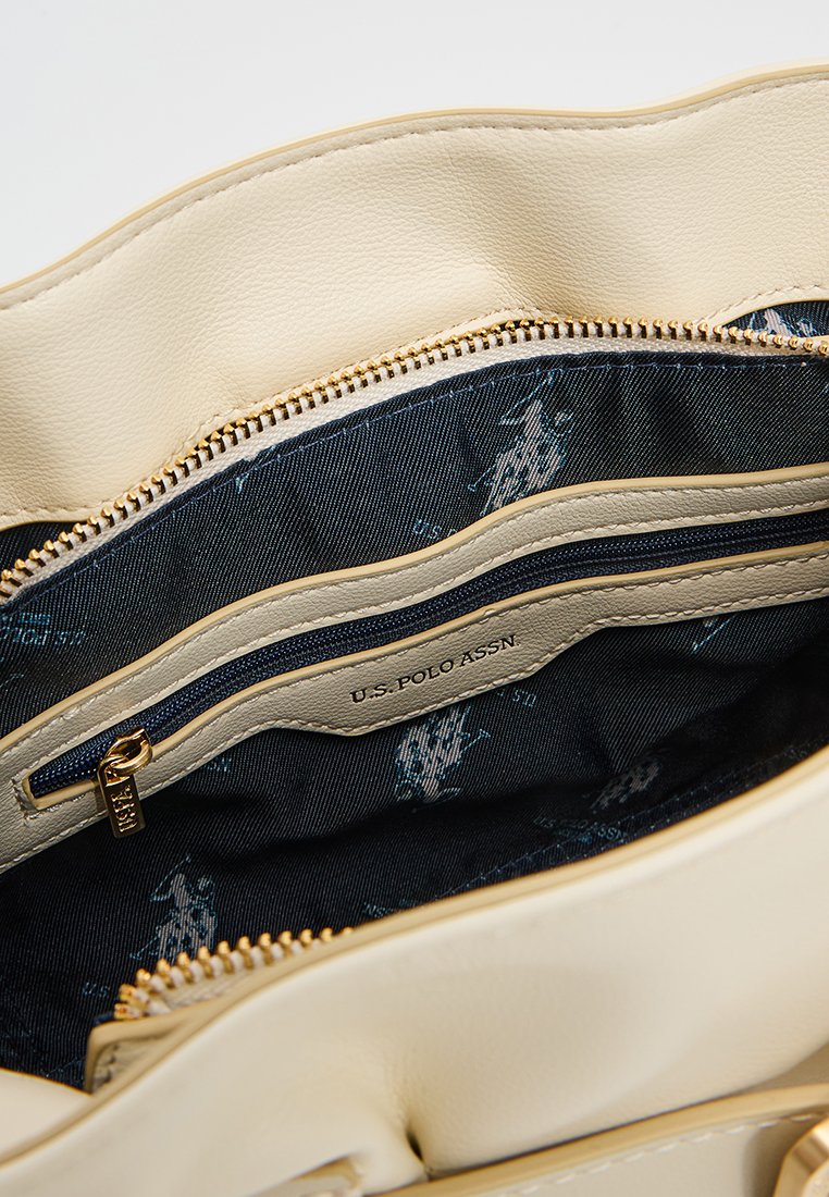 U.S. Polo Assn.