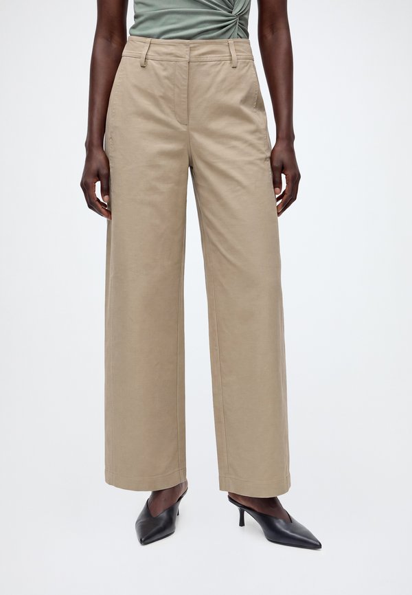 Vero Moda VMSOFIA BARREL PANT - Trousers - silver-coloured mink