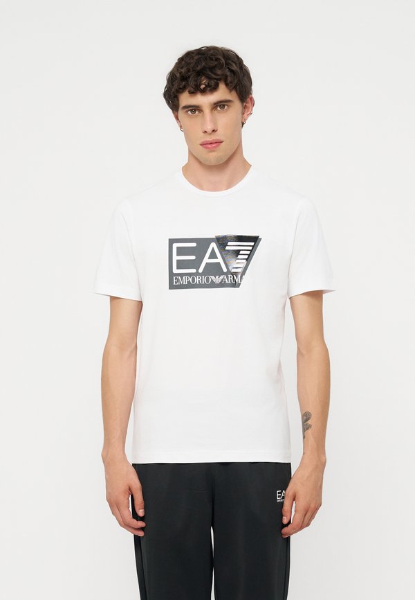 EA7 Emporio Armani