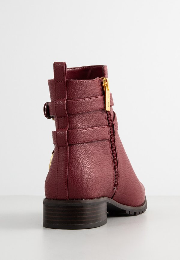 Michael Kors PRESTON
