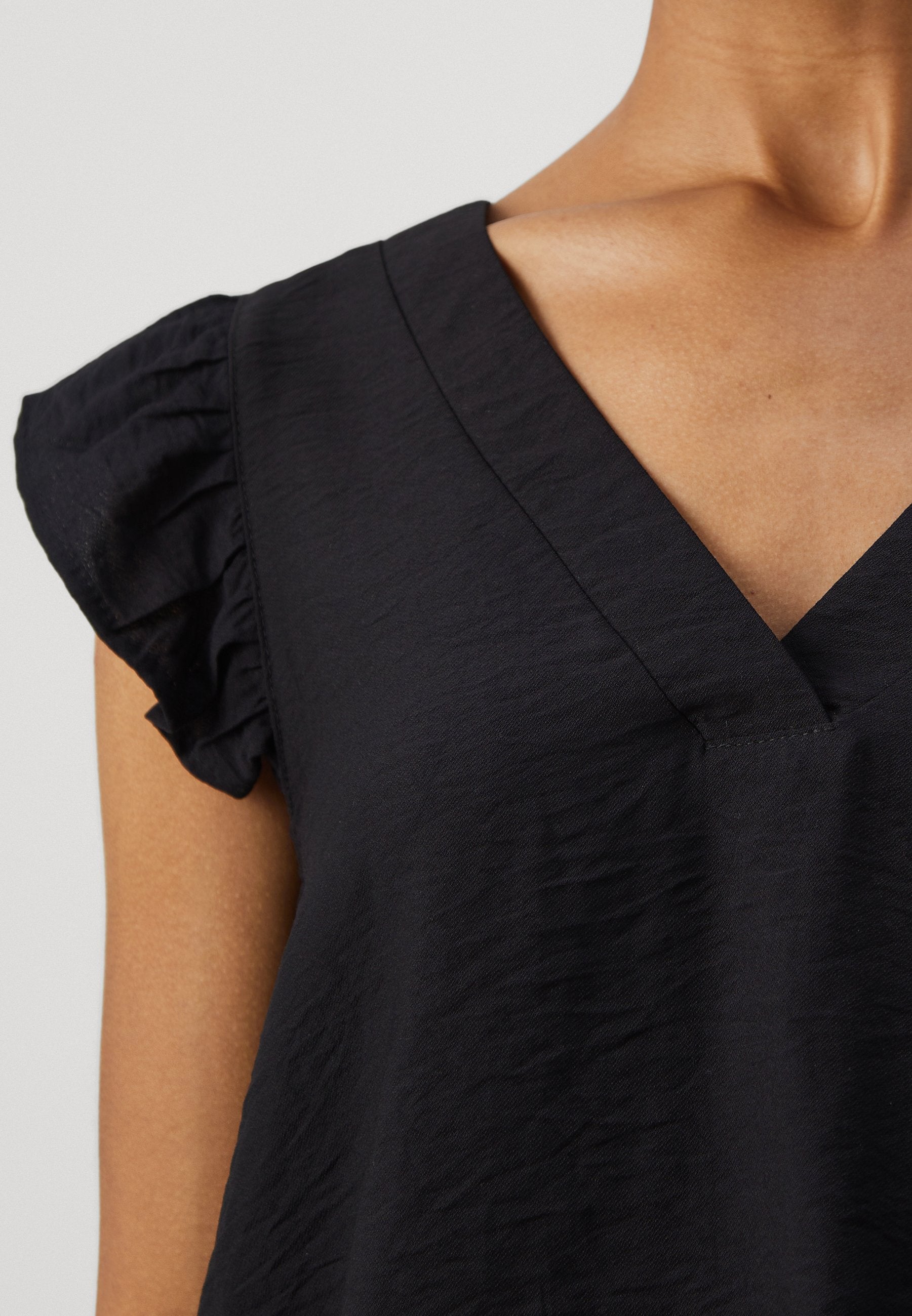 Vero Moda Petite VMNATJA FLOUNCE