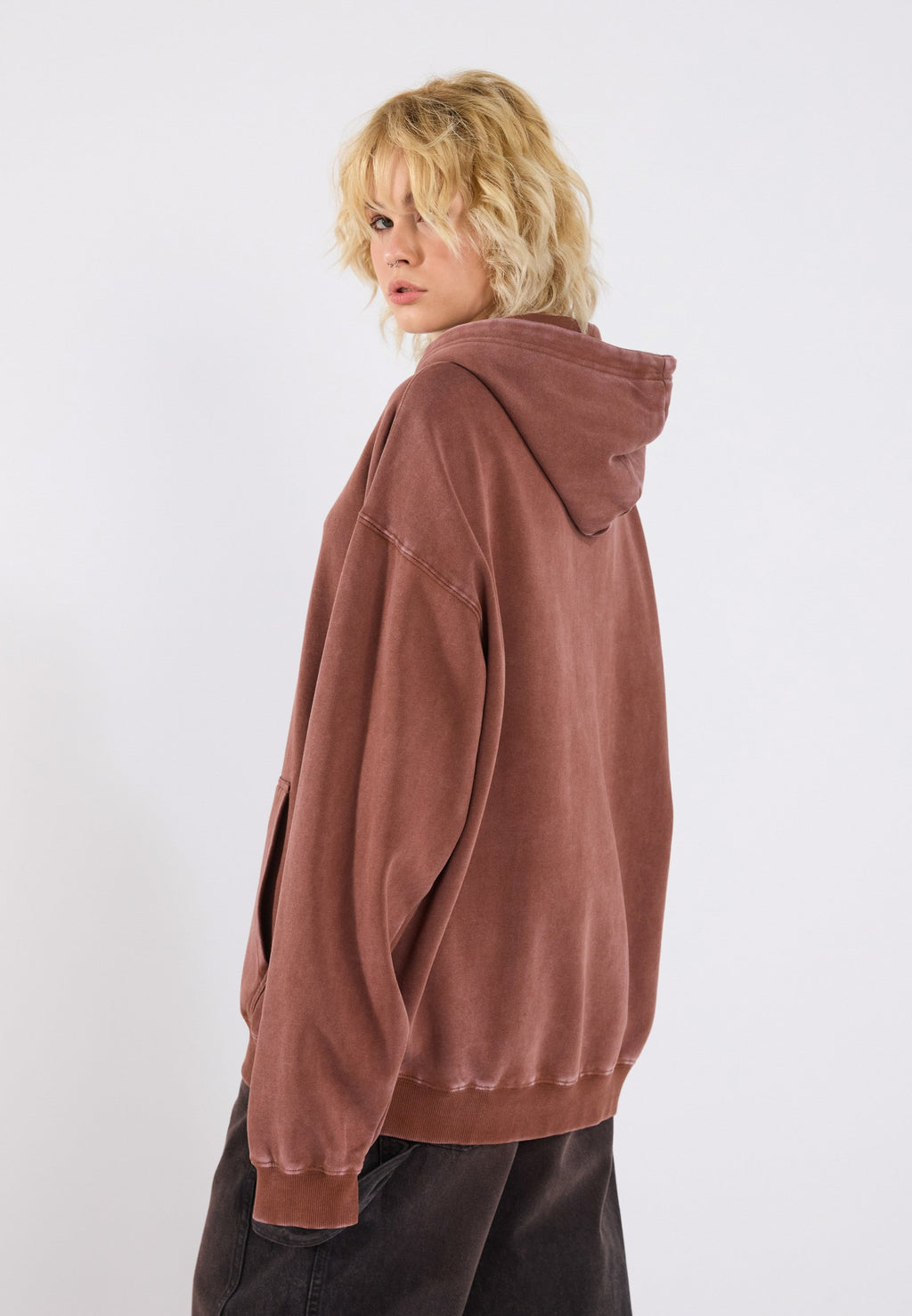 YOURTURN UNISEX RELAXED FIT WASHED HOODIE