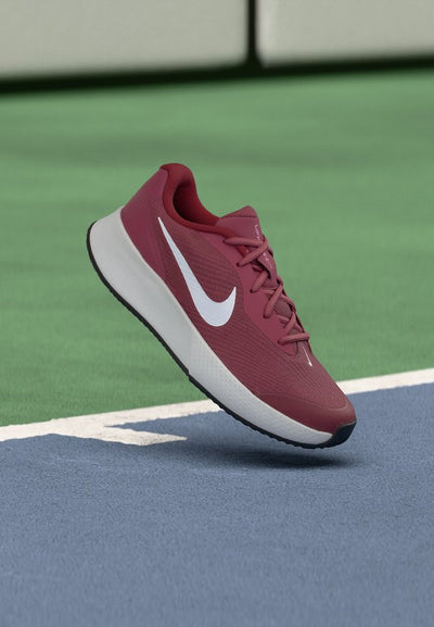 Nike Performance VAPOR LITE 3 - Clay court tennis shoes - pink smoke/white/vast grey/black