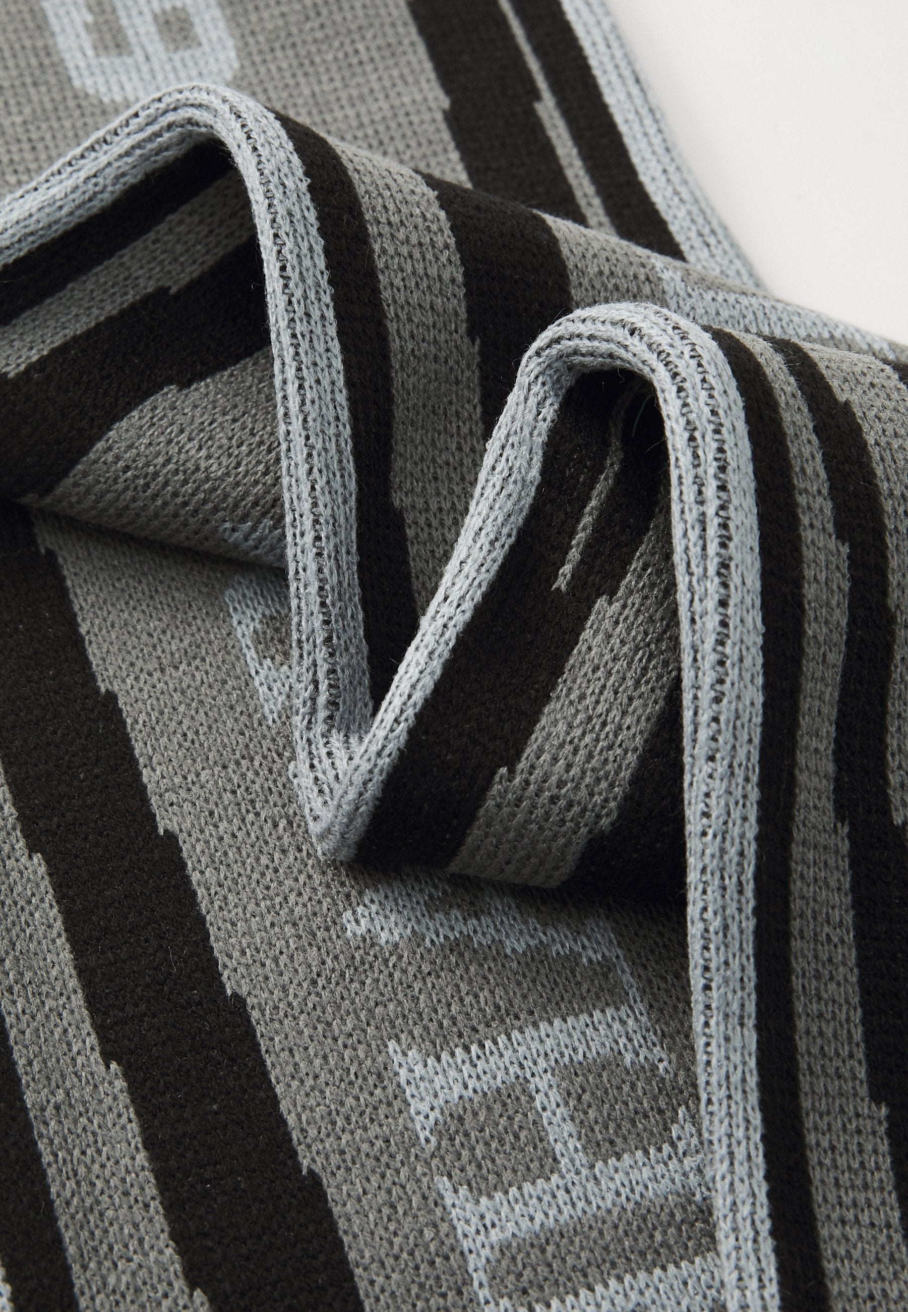 Han Kjøbenhavn FOOTBALL SCARF UNISEX