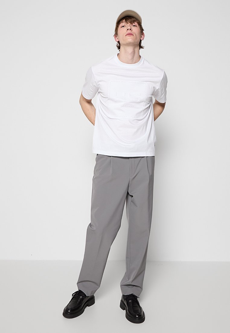 Hackett London