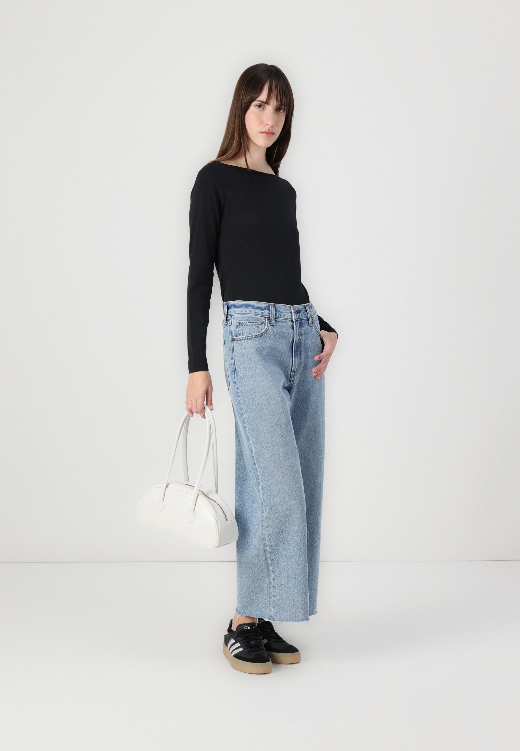 Abercrombie & Fitch Crop wide leg jeans