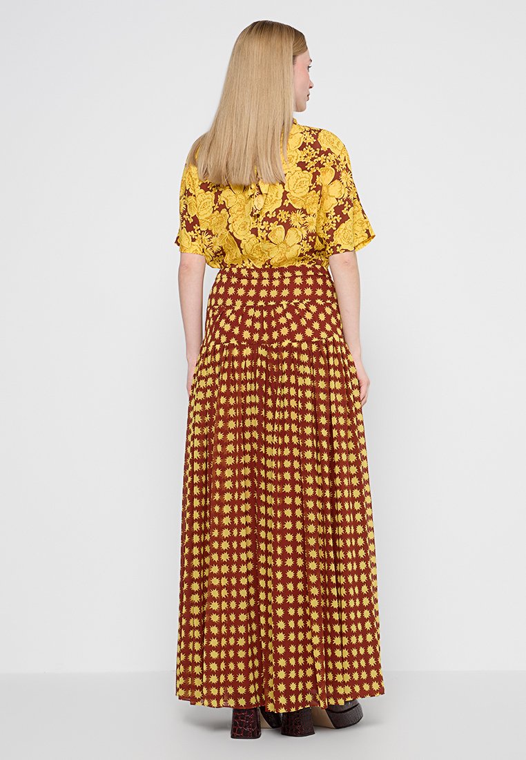 Diane von Furstenberg AMIRA