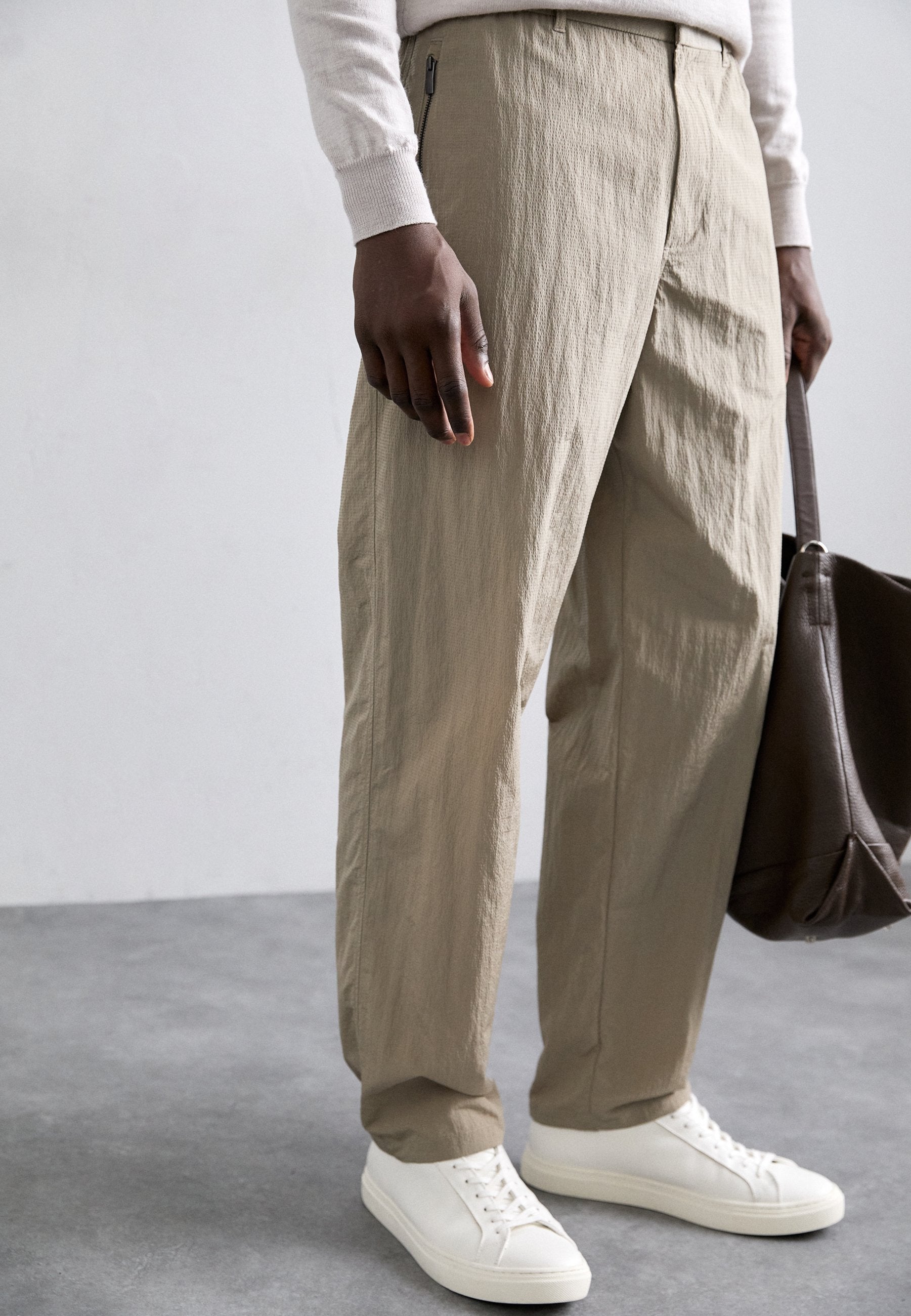 TROUSER Media 5