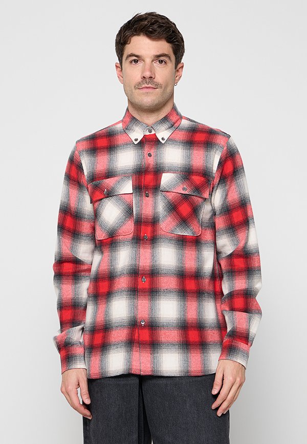 CLOSED LUMBERJACK REGULAR FIT