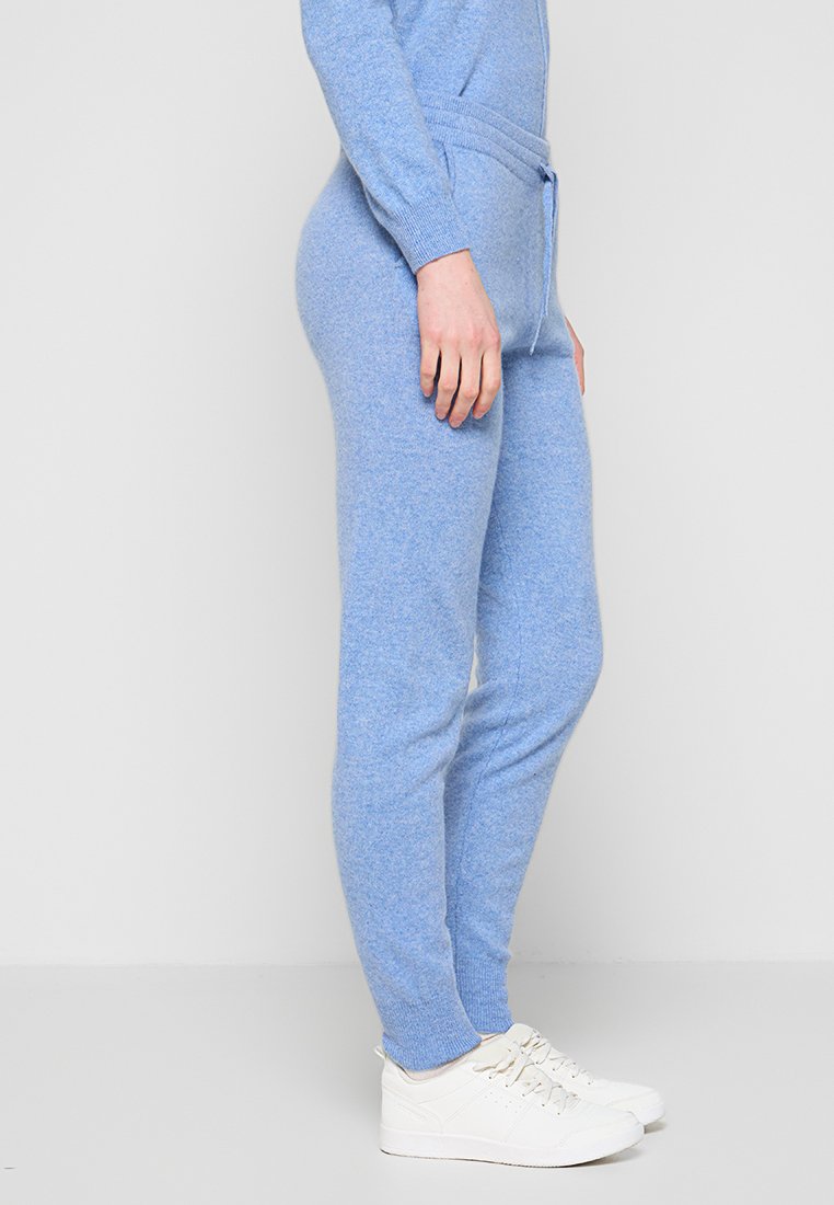 Authentic Cashmere FERRAND
