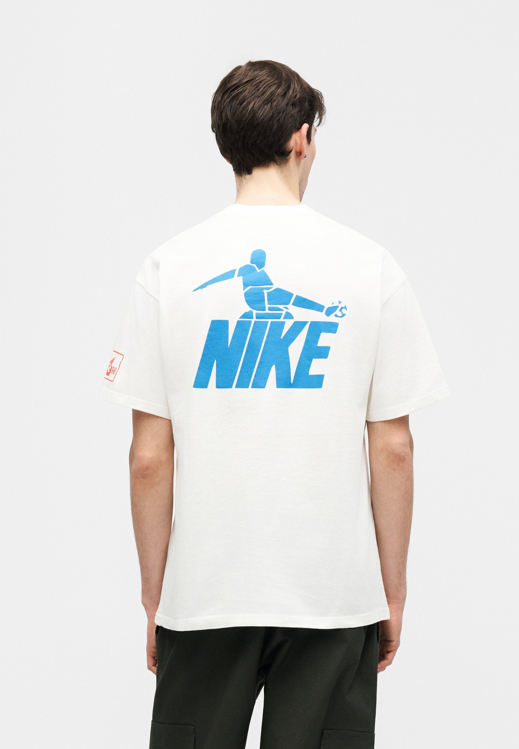 Nike Sportswear TEE CELEB