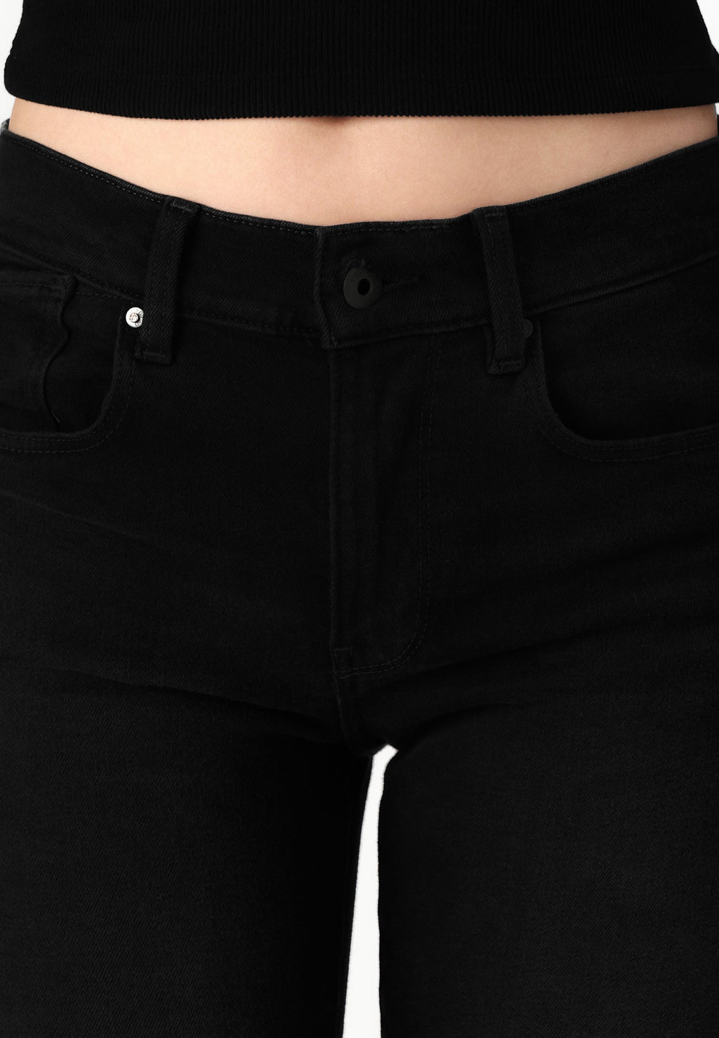 LHANA SKINNY Media 6