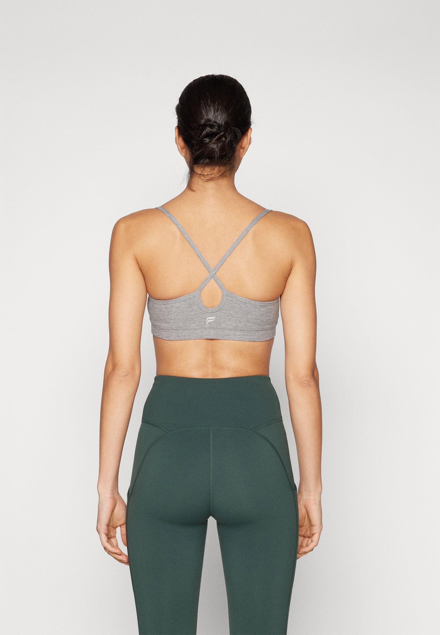 Fabletics COZY STRAPPY LOW IMPACT BRA