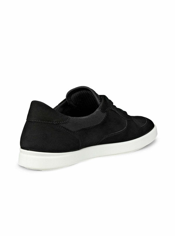 ECCO LEISURE