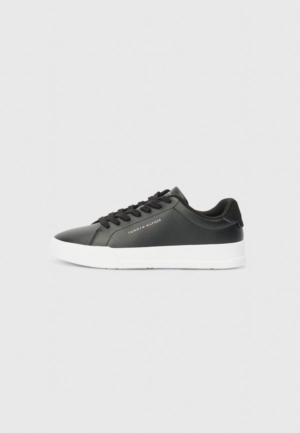 Tommy Hilfiger Trainers - black