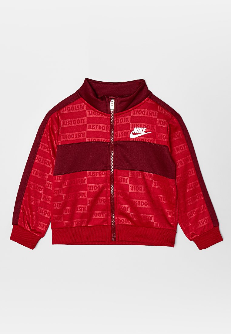 Nike Sportswear