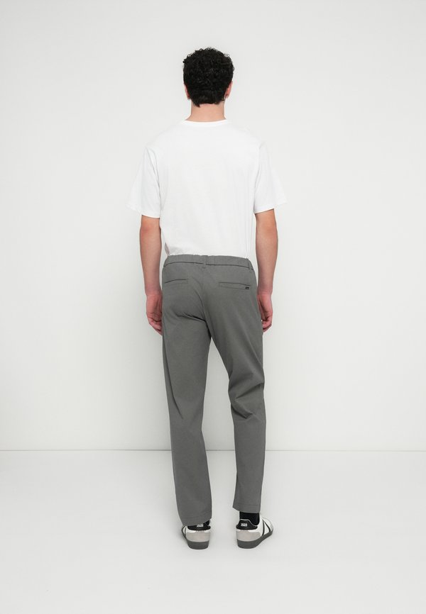Jack & Jones JPSTKANE ROCCO HYBRID