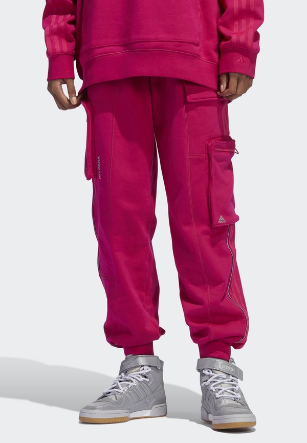 adidas Originals IVY PARK CARGO SWEAT PANTS (ALL GENDER)