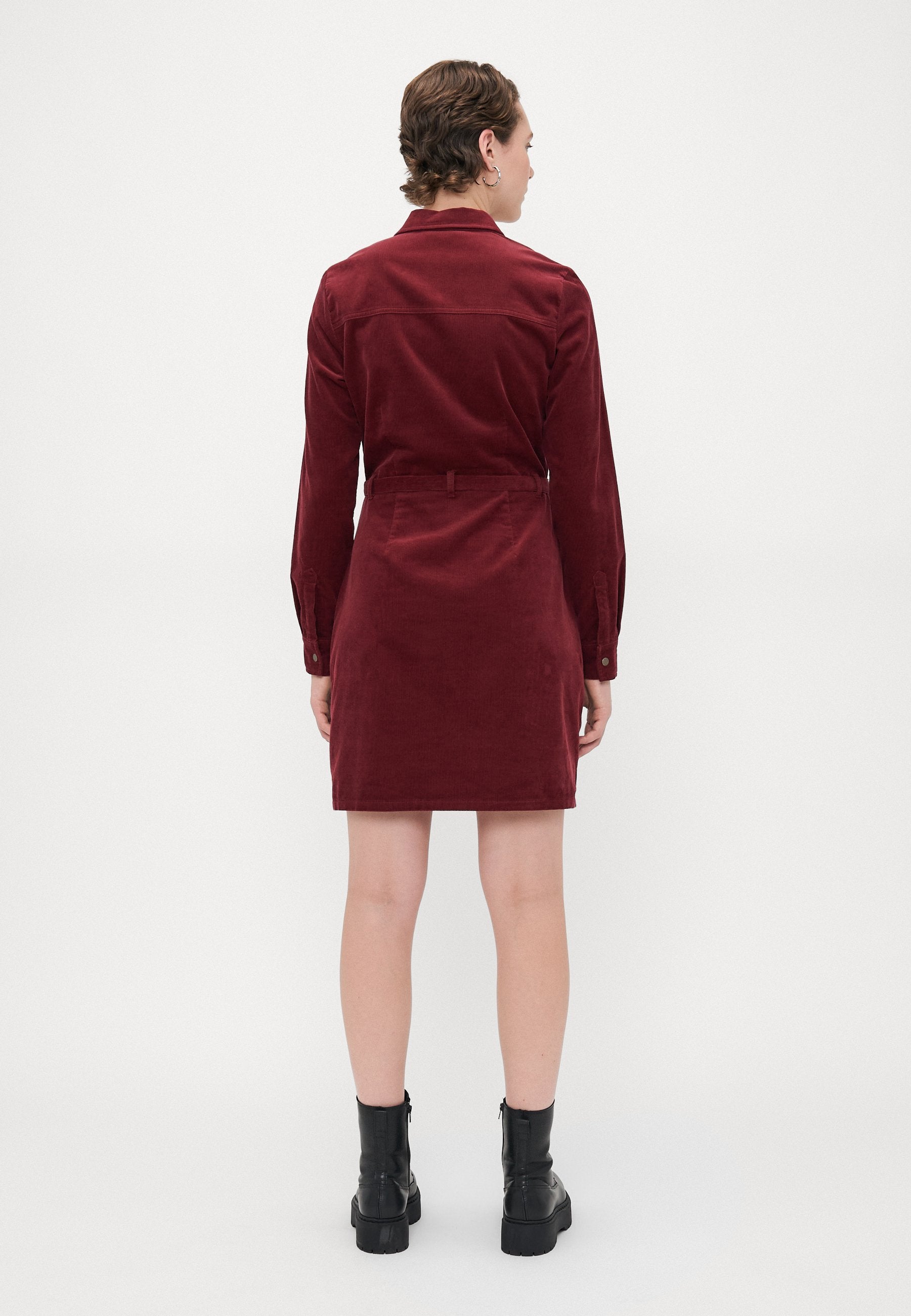 ONLNESSA DRESS Media 4