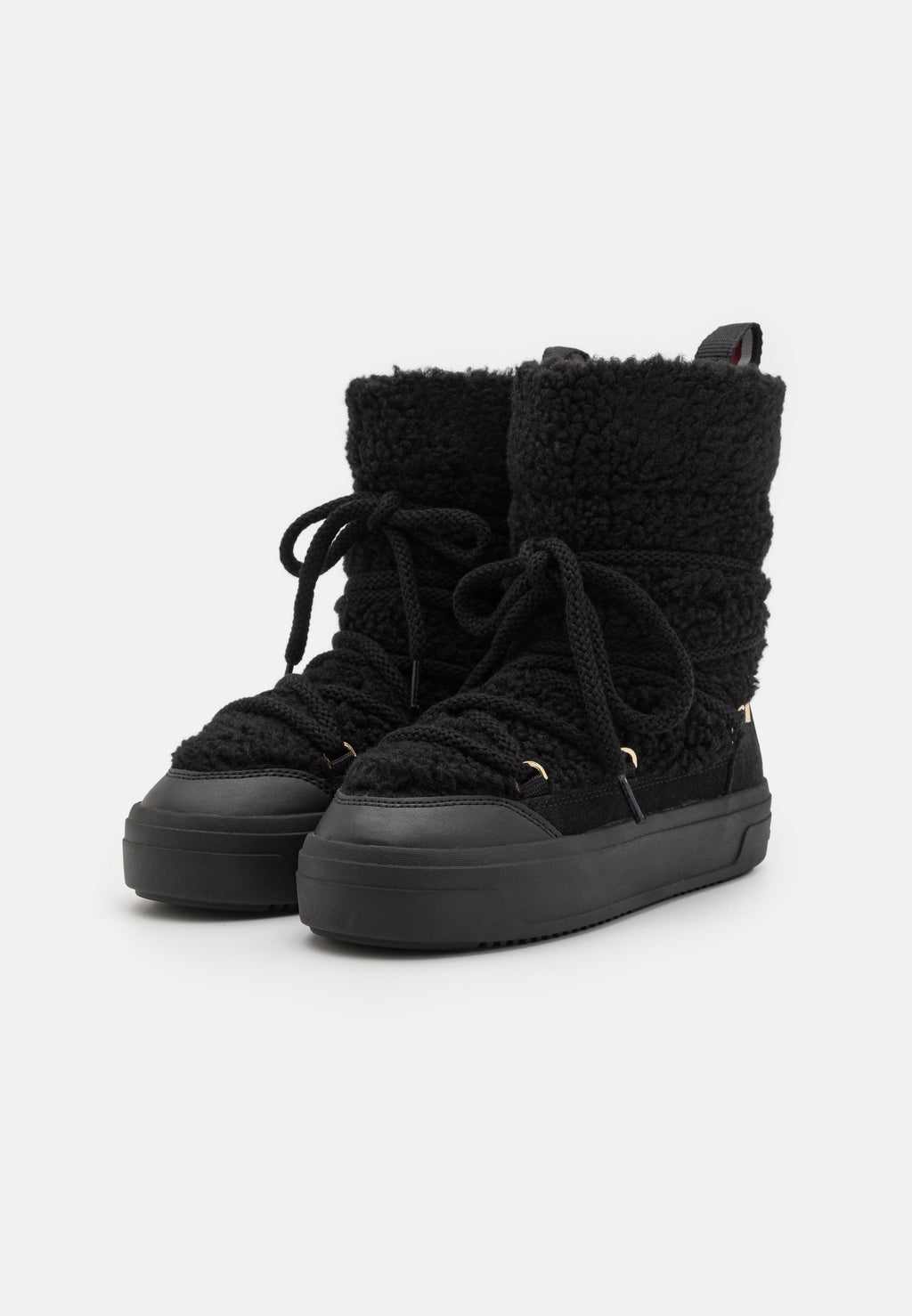 LACE-UP Media 2