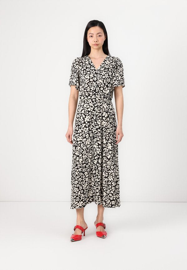 Vero Moda VMALBA Short - Maxi dress - black/snow white