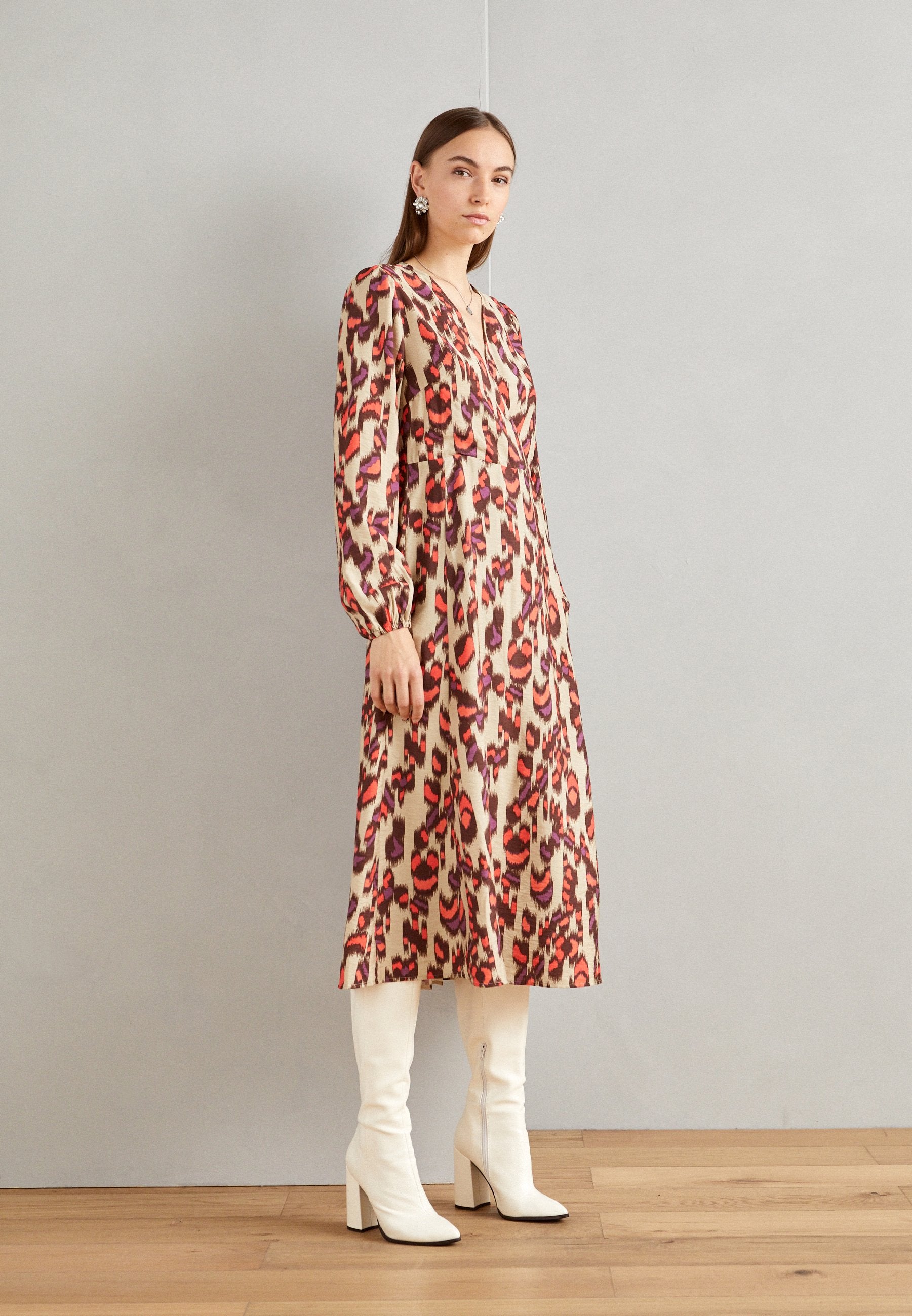 b.young DRESS