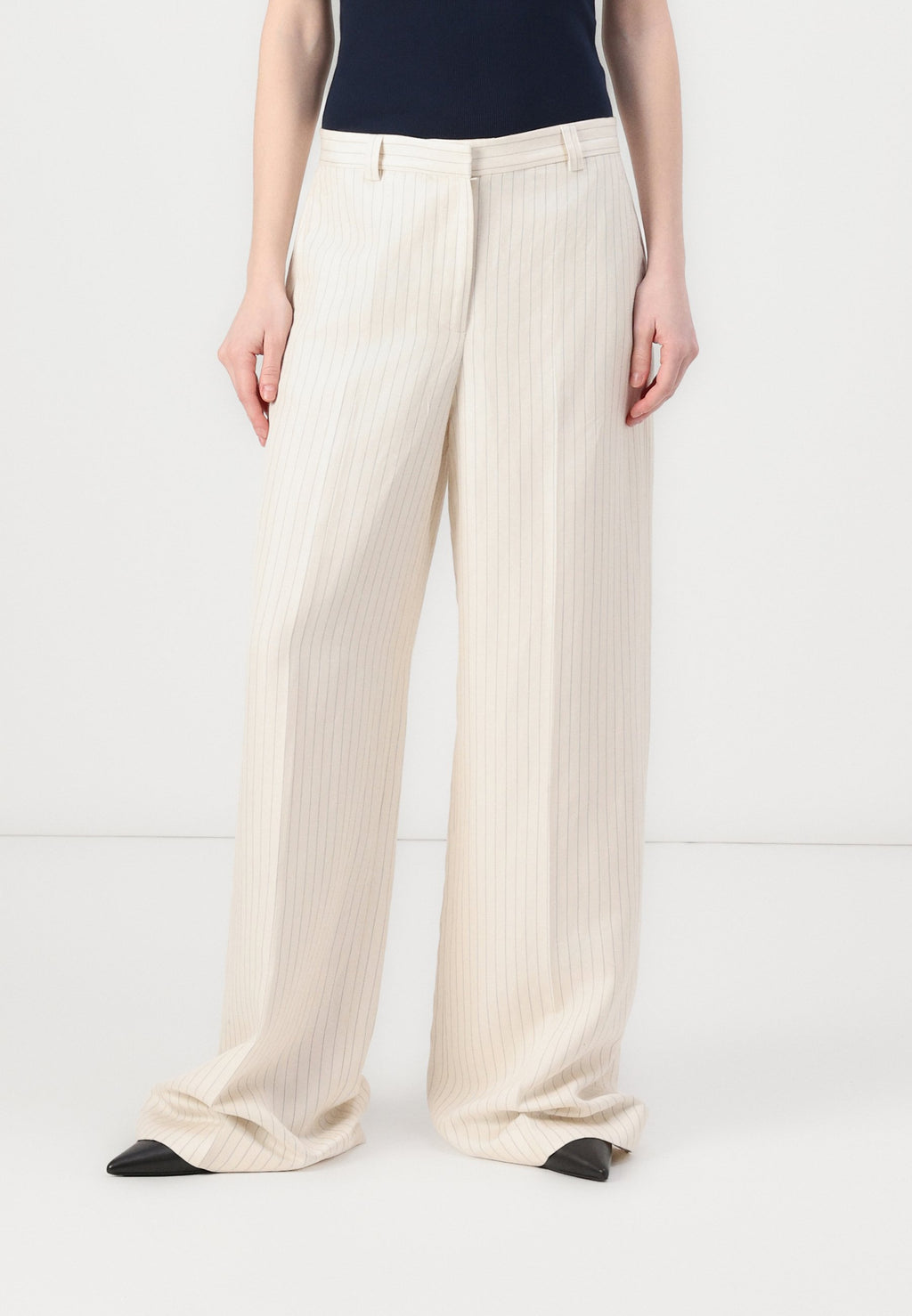 WIDE LEG PANTS Media 3