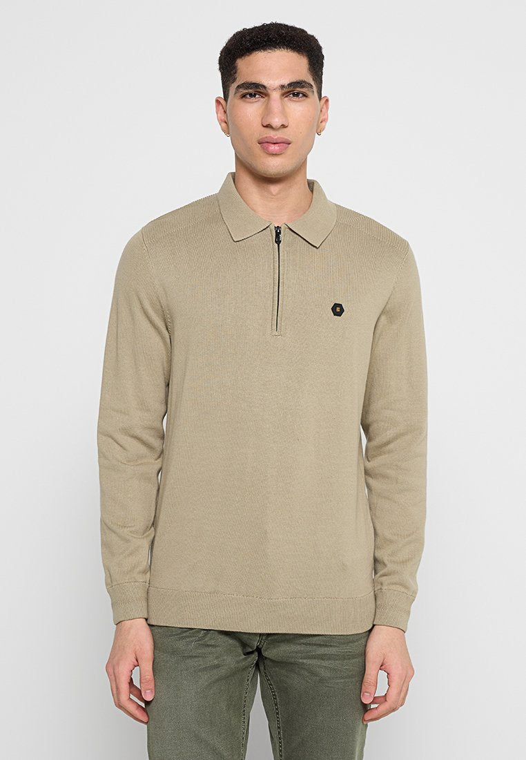 NO EXCESS Strickpullover Media 1