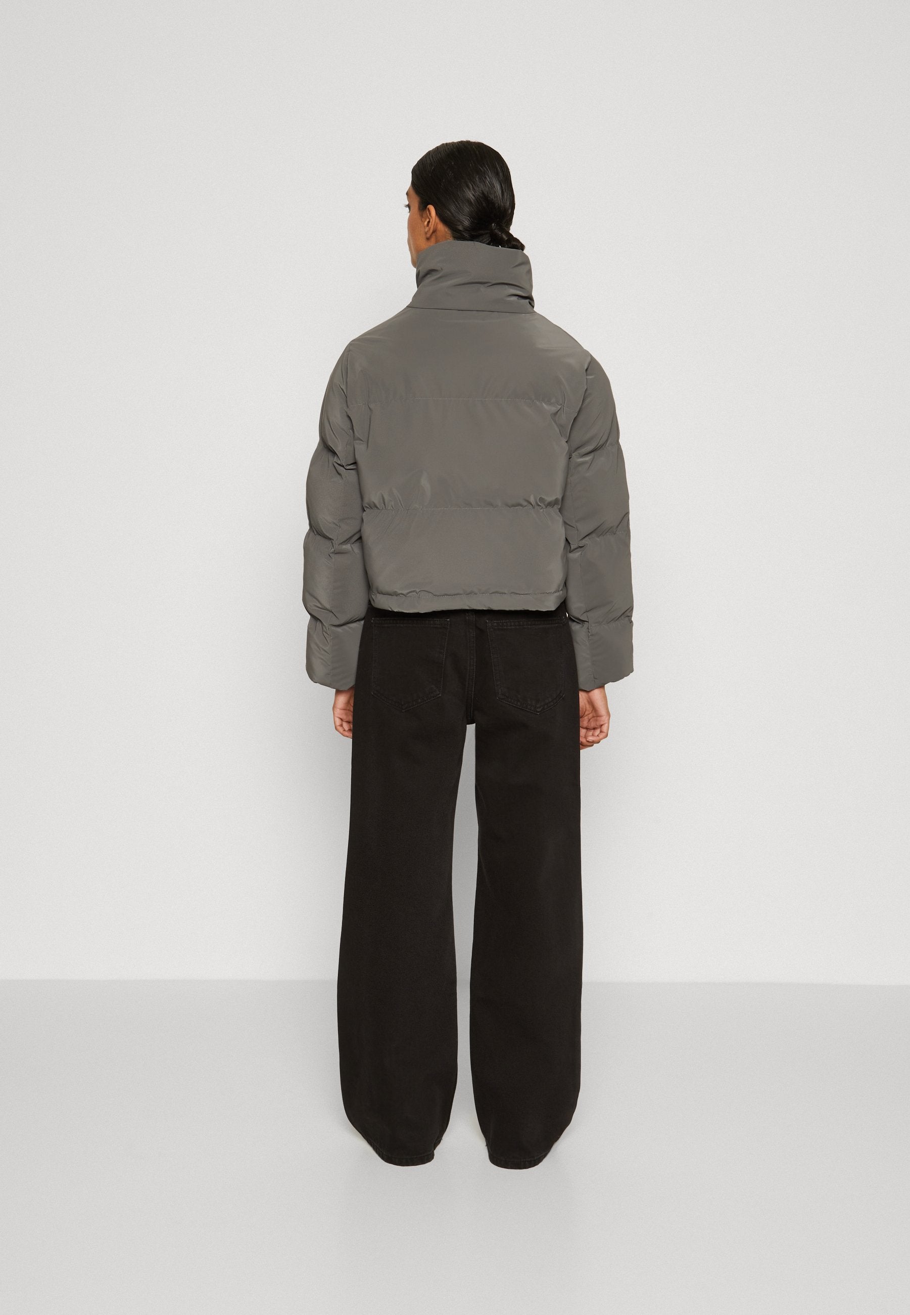 ONLLIVIA PUFFER JACKET Media 4