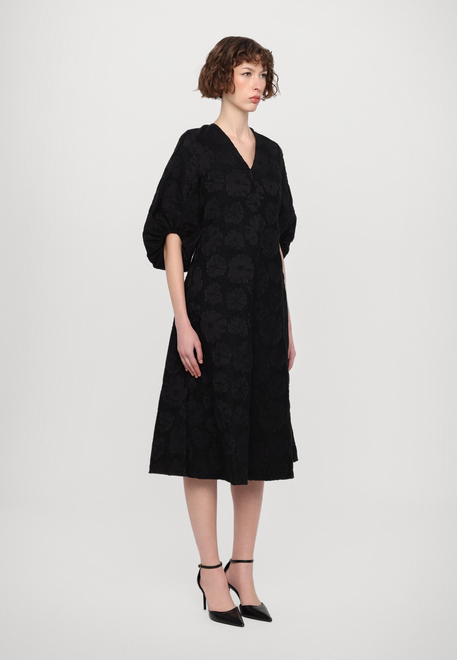 Stine Goya VOLUME SLEEVES MIDI DRESS