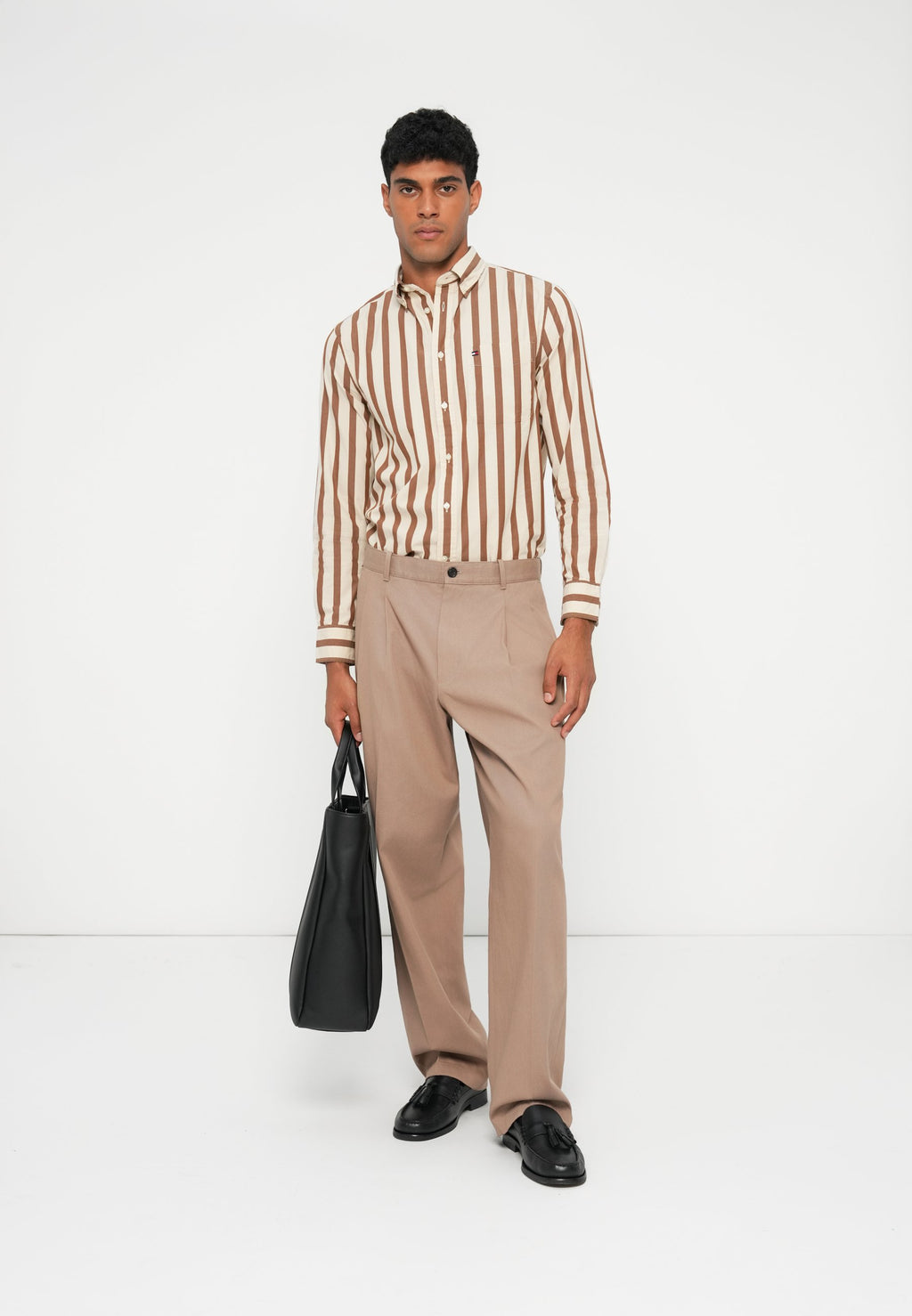 PLEATED TWILL WIDE LEG TROUSERS Media 2