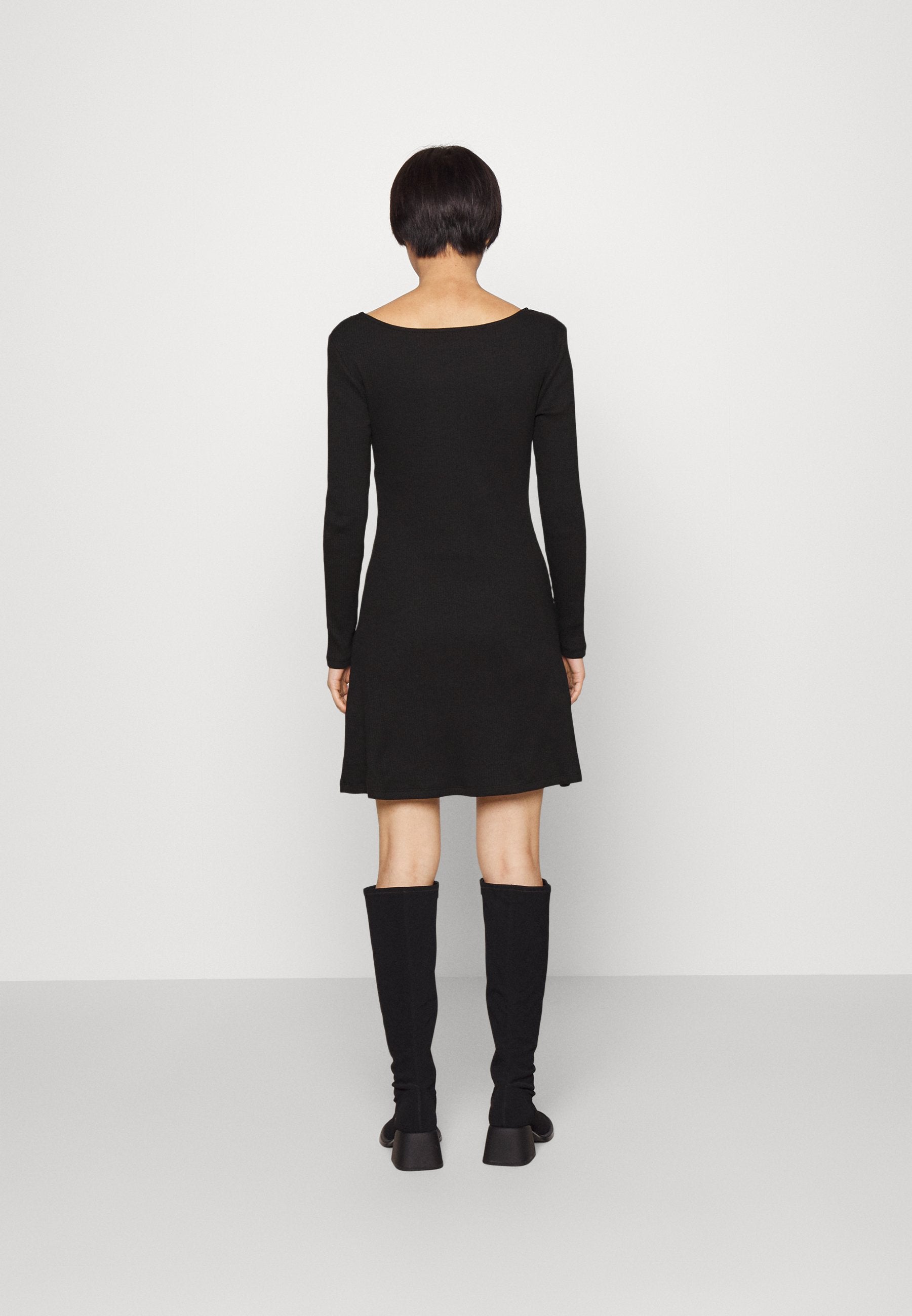 Pieces Petite PCTEGAN TIE DRESS
