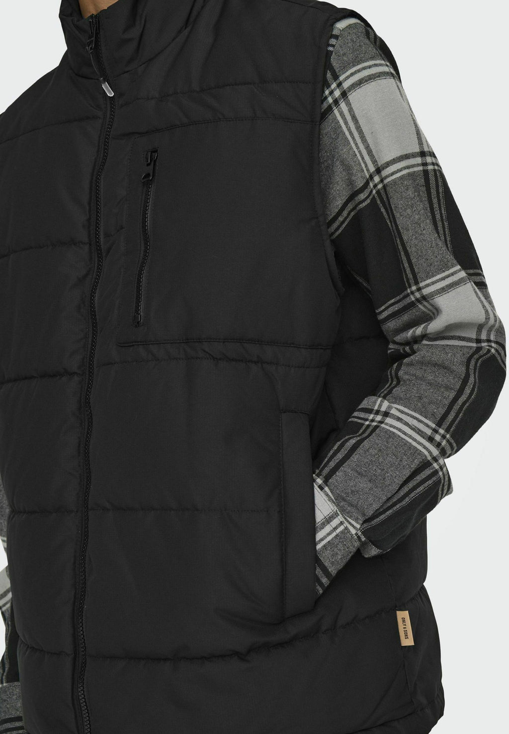 Quilted ONSJAKE Quilted Media 6