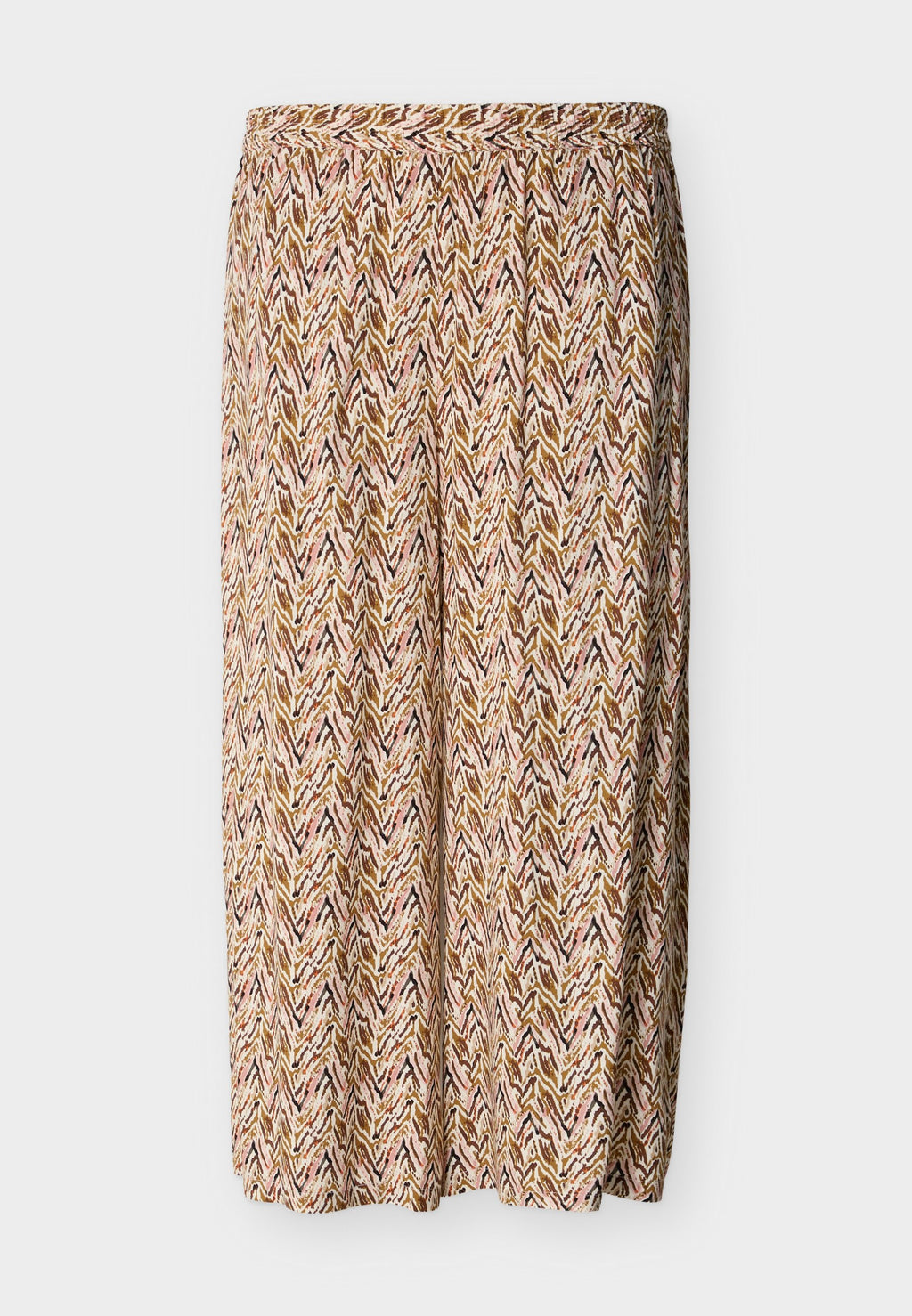 CARNOVA Loose Fit - Cropped Media 1