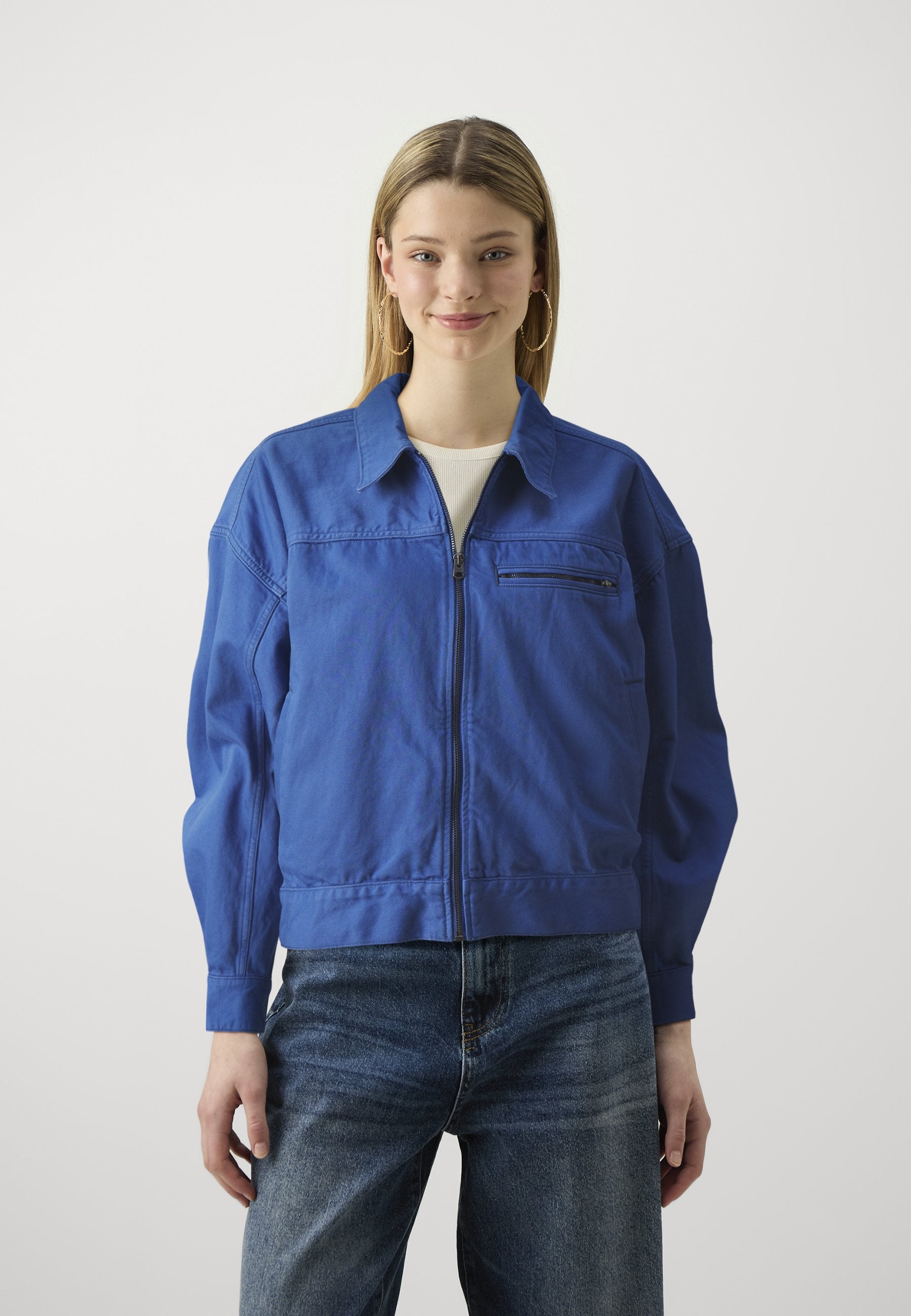 COACH JACKET Media 3