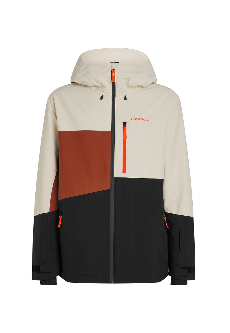 Herren wasserdichte Jacke mit Kapuze, in Beige, Braun und Schwarz mit orangefarbenen Akzenten und Reißverschlusstaschen.