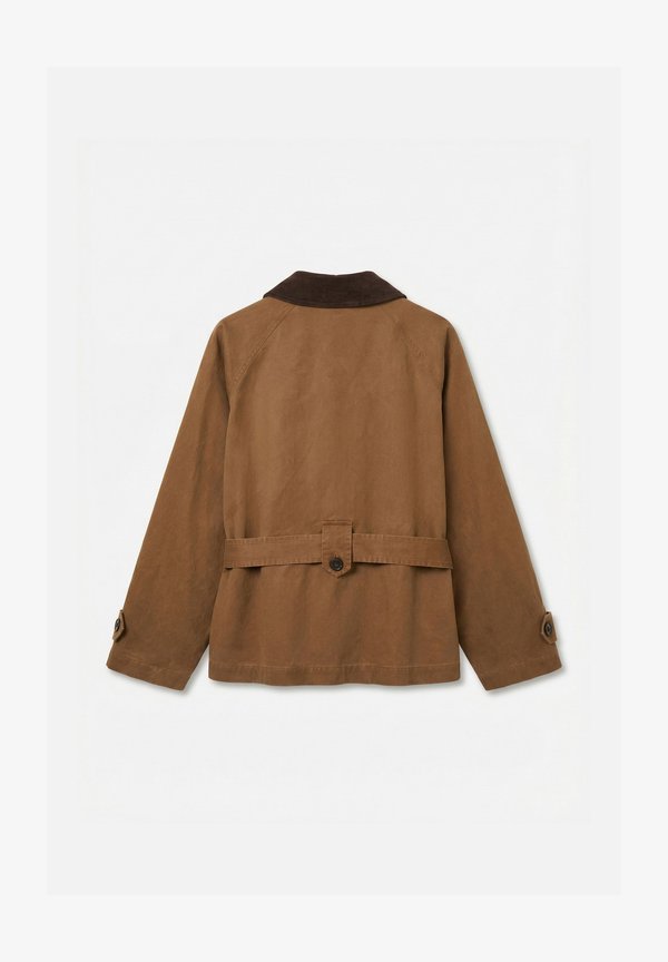 Vero Moda VMCAMMIE SHORT TRENCHCOAT - Trenchcoat - emperador detail java collar