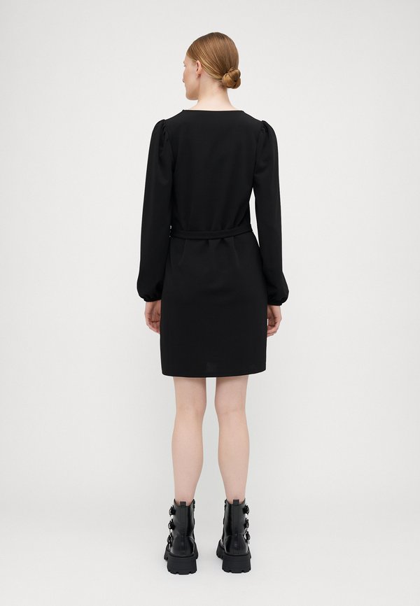 Vero Moda Tall VMALLISON V NECK SHORT DRESS