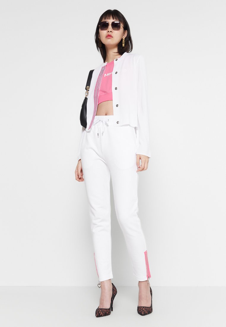 Love Moschino