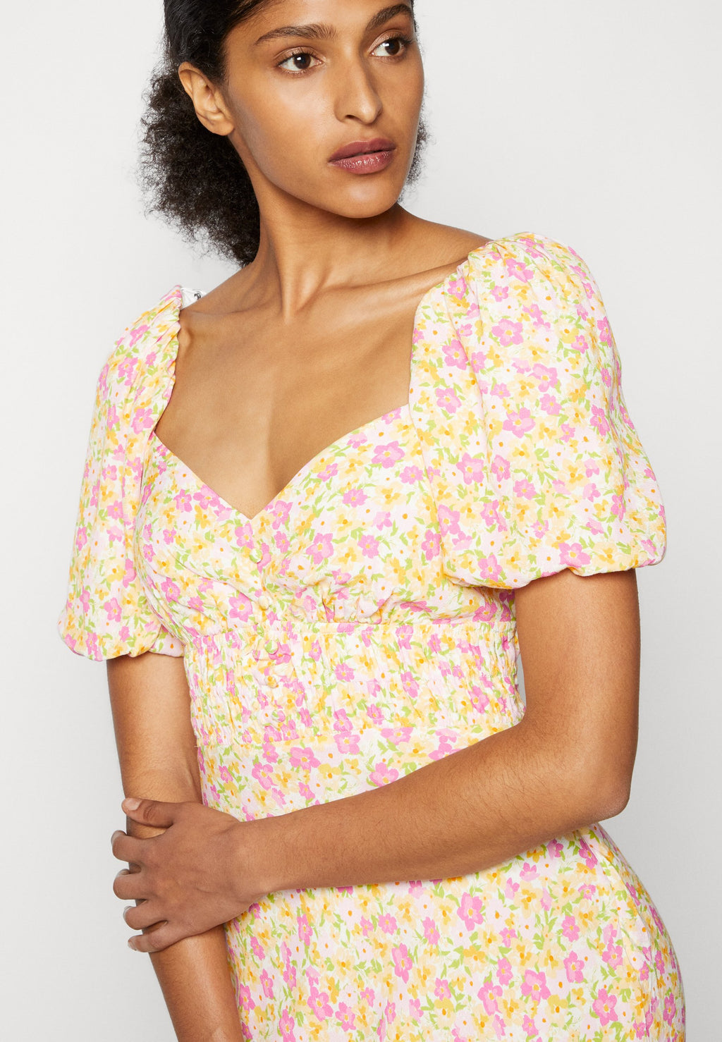 Forever New MAHALIA SHIRRED MIDI DRESS