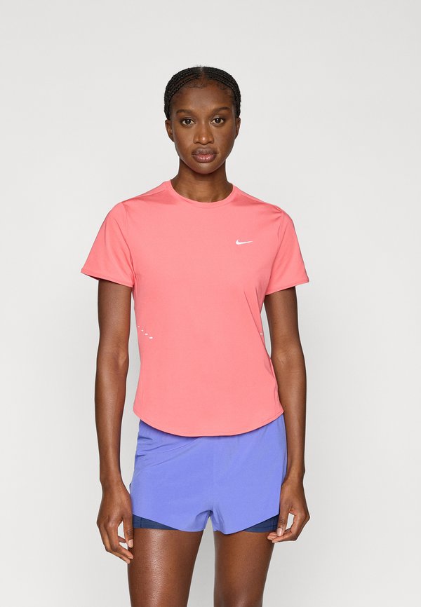 Nike Performance SWIFT - Sports T-shirt - sea coral/reflective silver-coloured