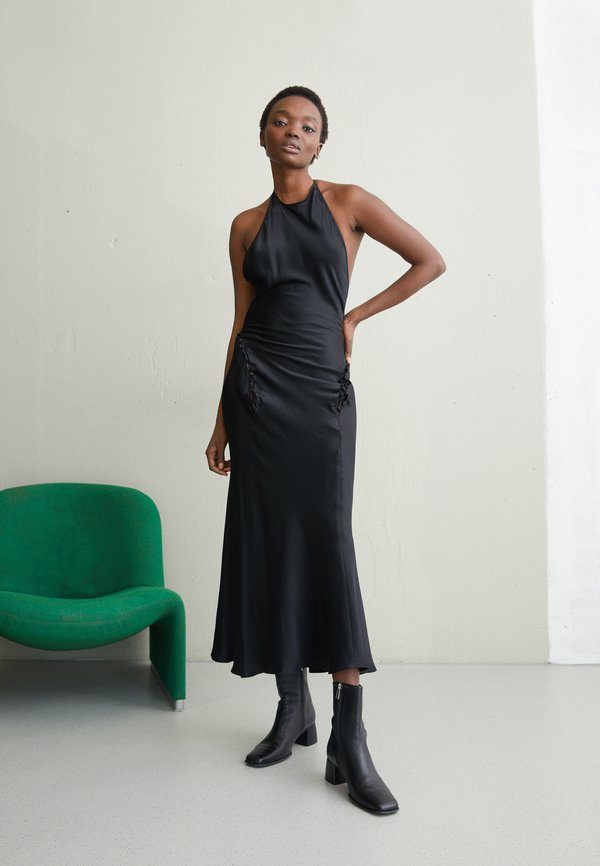 Materiel UP HALTER DRESS