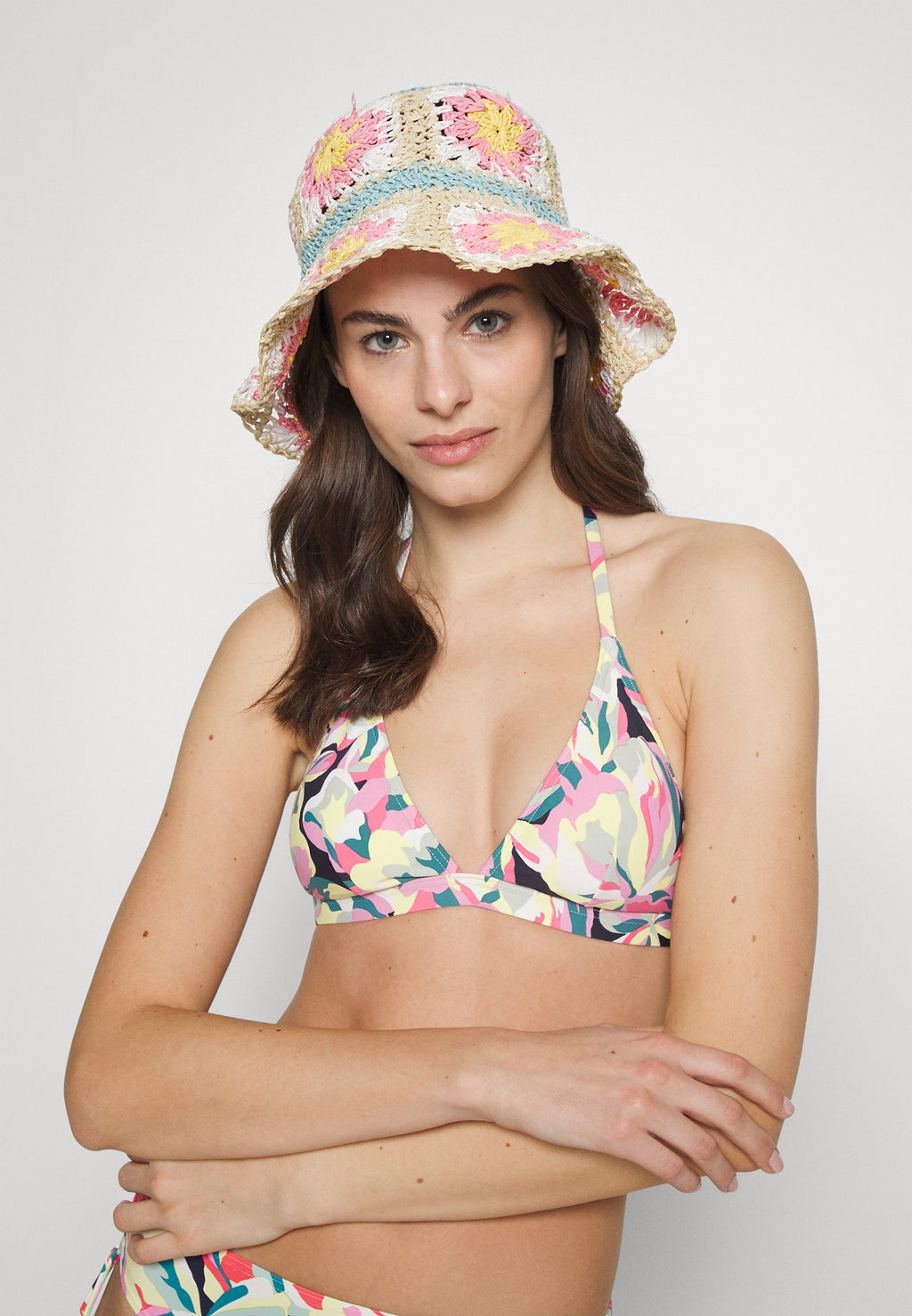 CARILO BEACH PADDED HALTERNECK Media 5